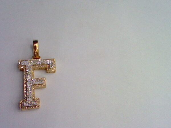 10KT 0.26-0.27  CT D-MICROPAVE INITIALL "F"